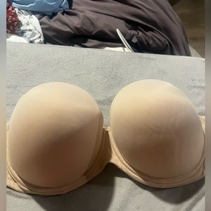 40DD strapless bra